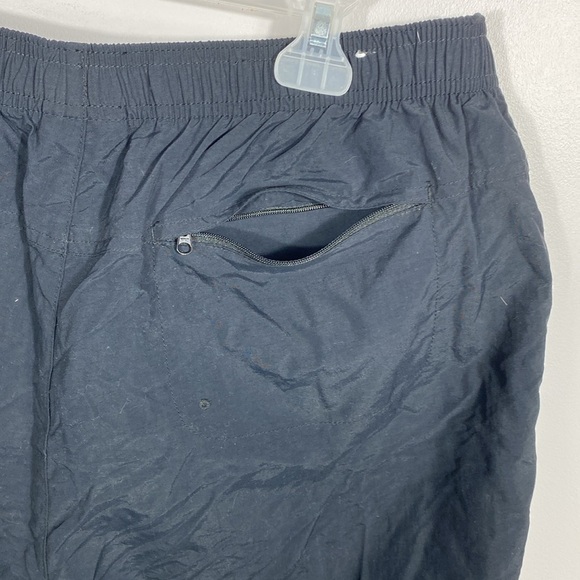 Columbia Women’s Black Active Shorts size 1X - Picture 8 of 10